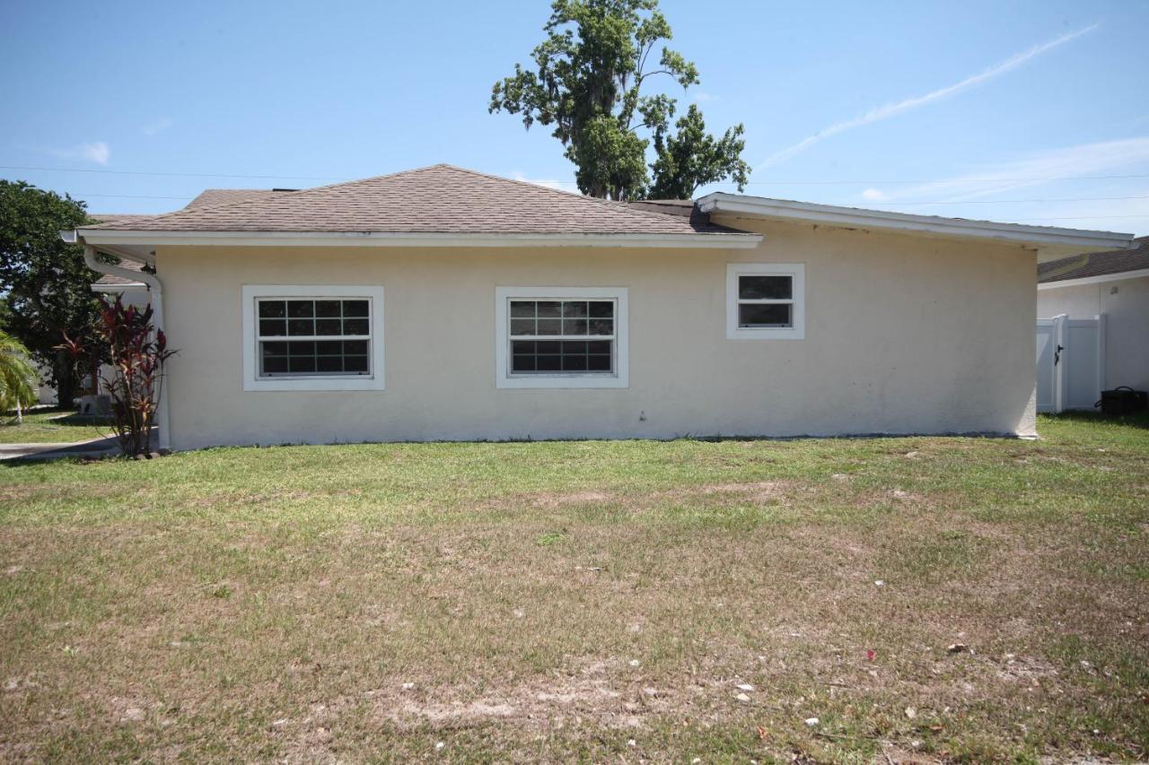 Beautiful Large Bedroom Orlando Exterior photo